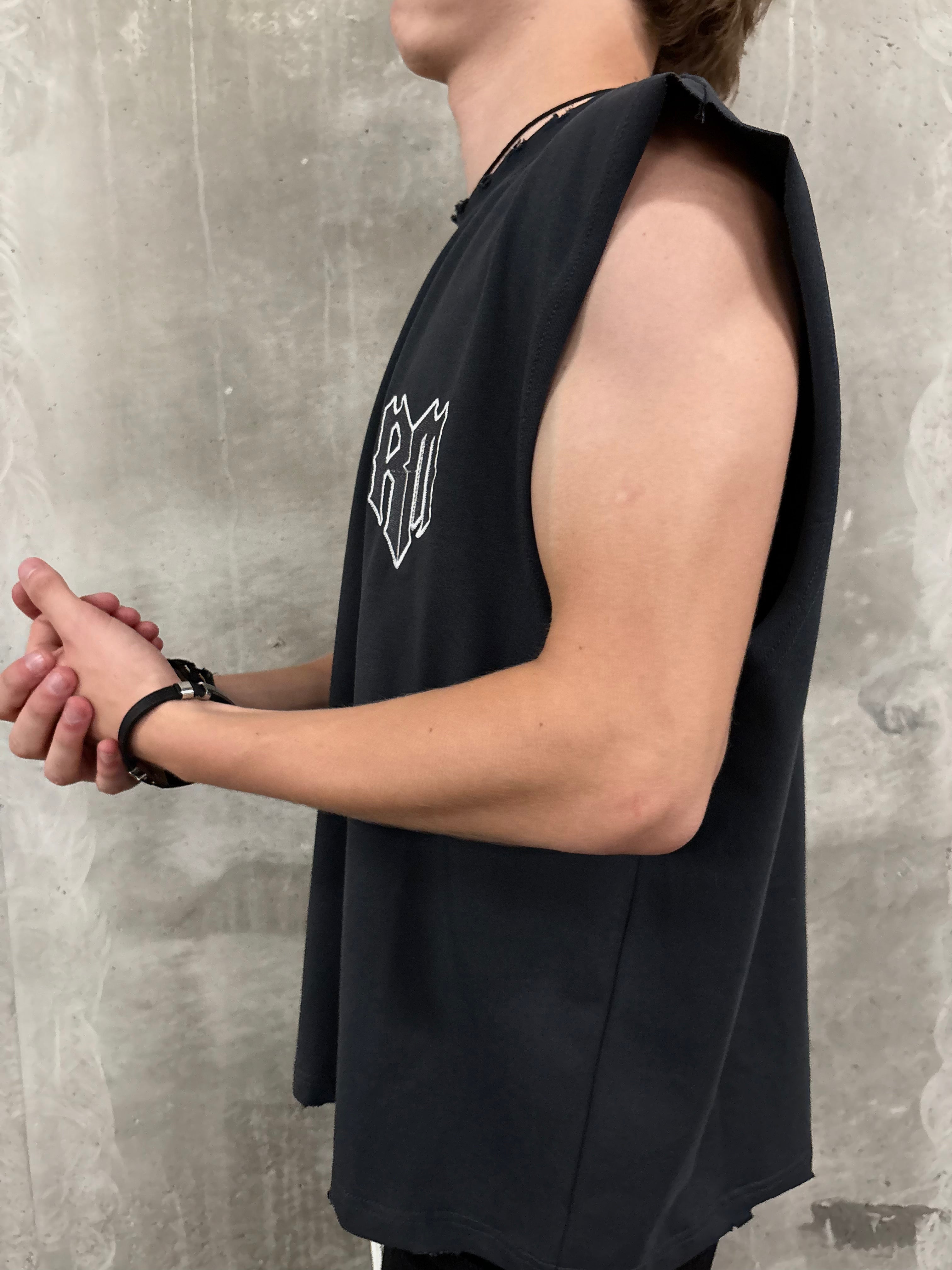 LOGO GRAFFITI T-SHIRT
