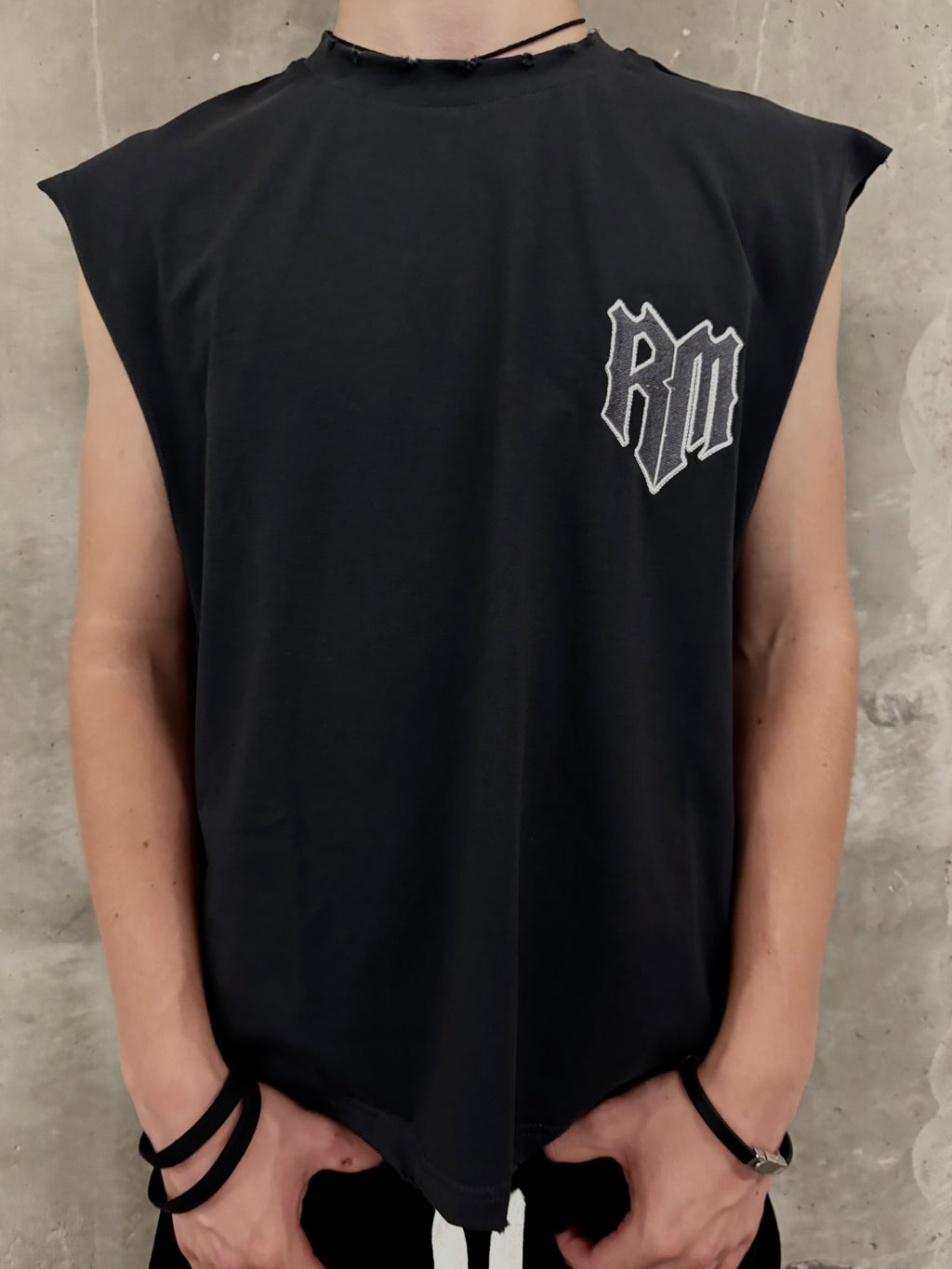 LOGO GRAFFITI T-SHIRT