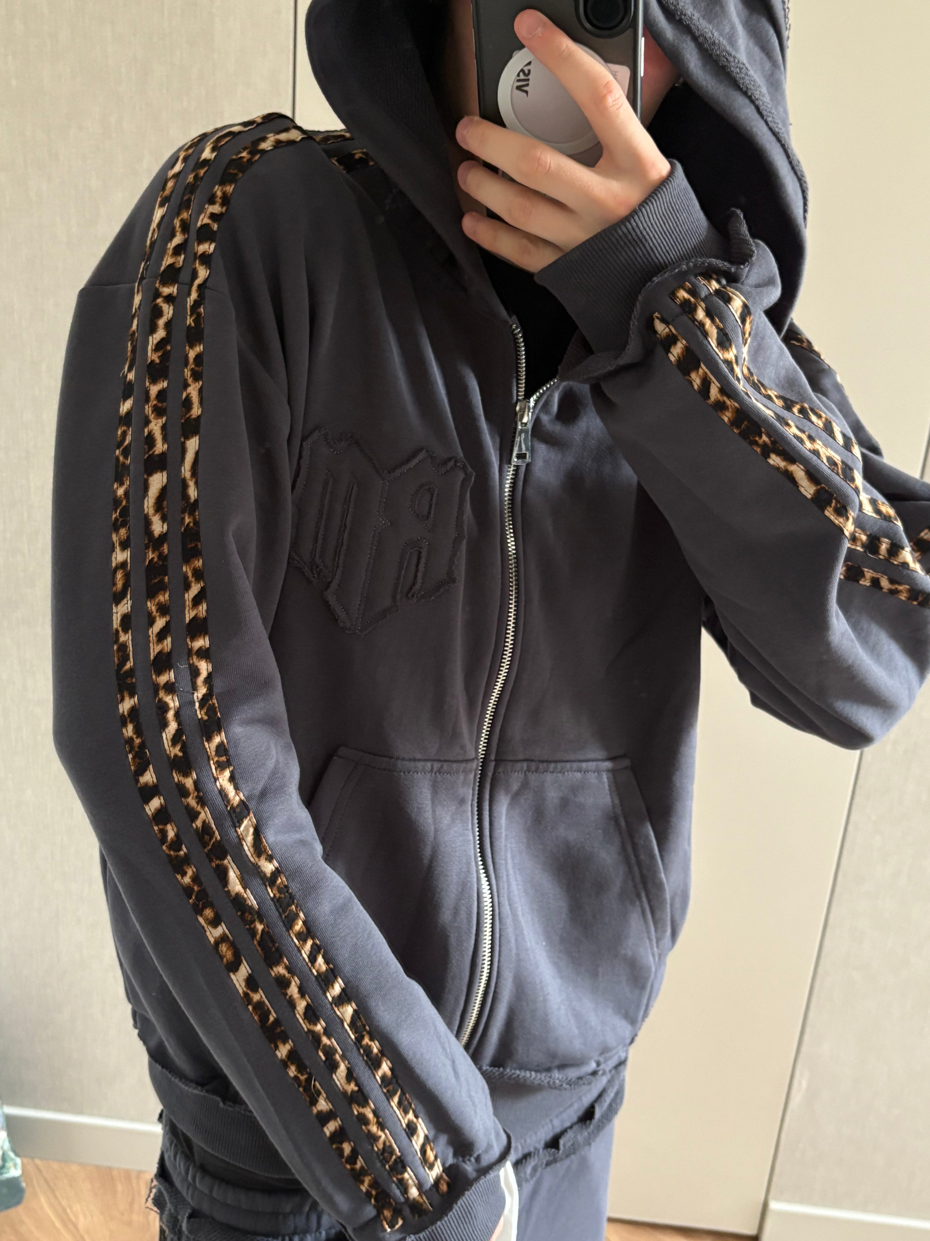 GLAMOUR TRACK ZIP HOODIE GRAFFITI