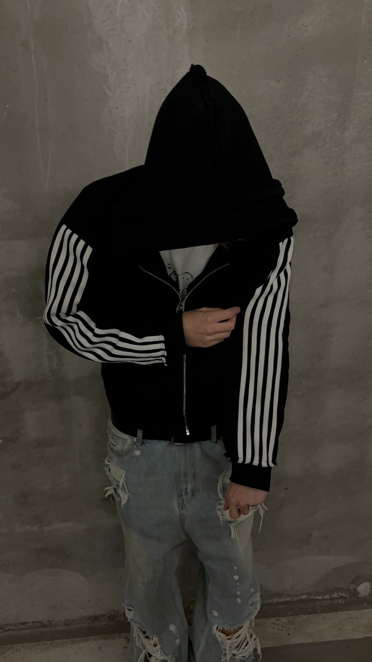 STRIPES ZIP HOODIE BLACK