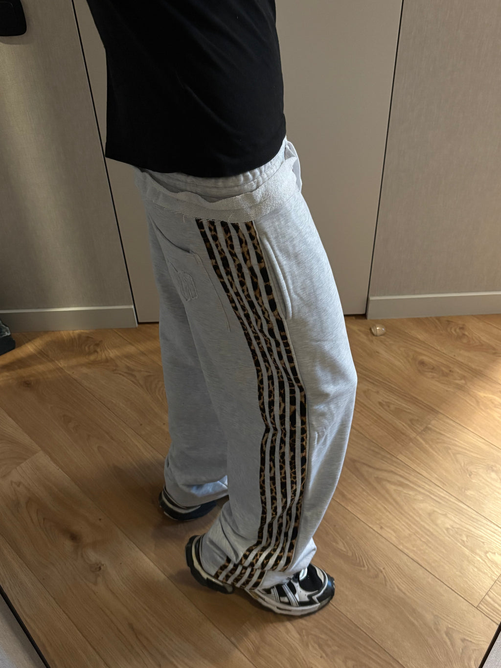 UPDATED GLAMOUR PANTS GREY