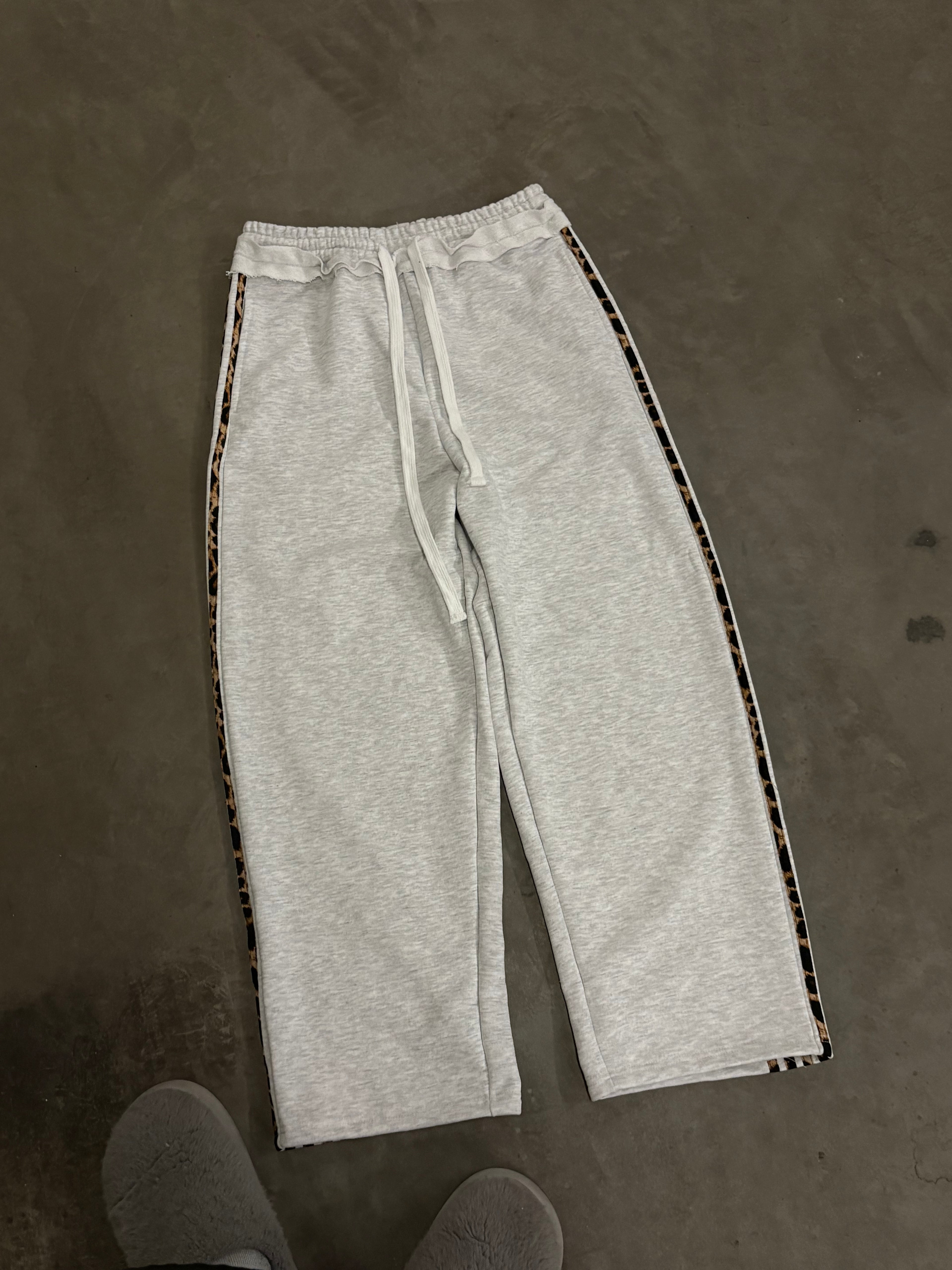 UPDATED GLAMOUR PANTS GREY