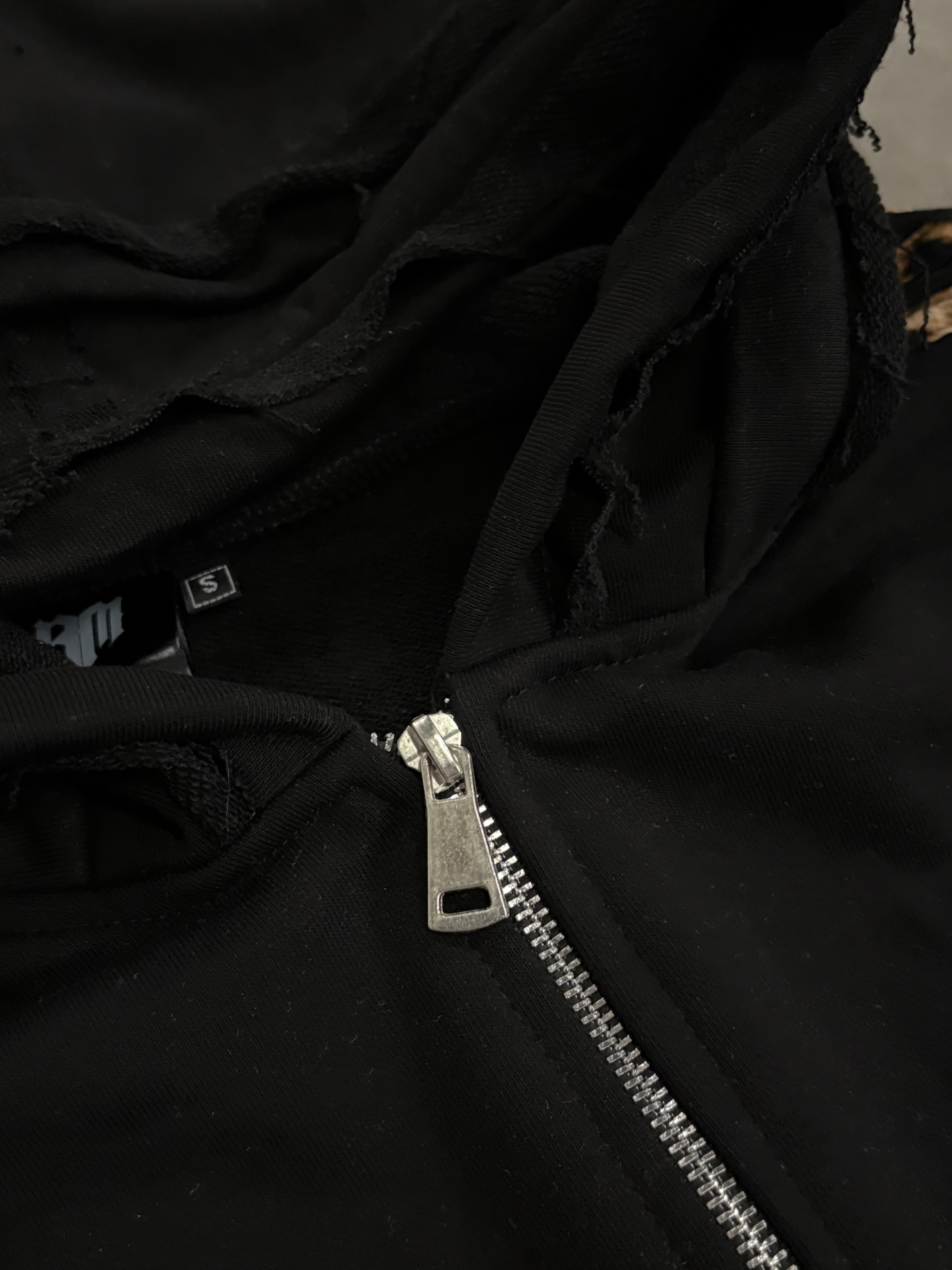 GLAMOUR ZIP HOODIE BLACK