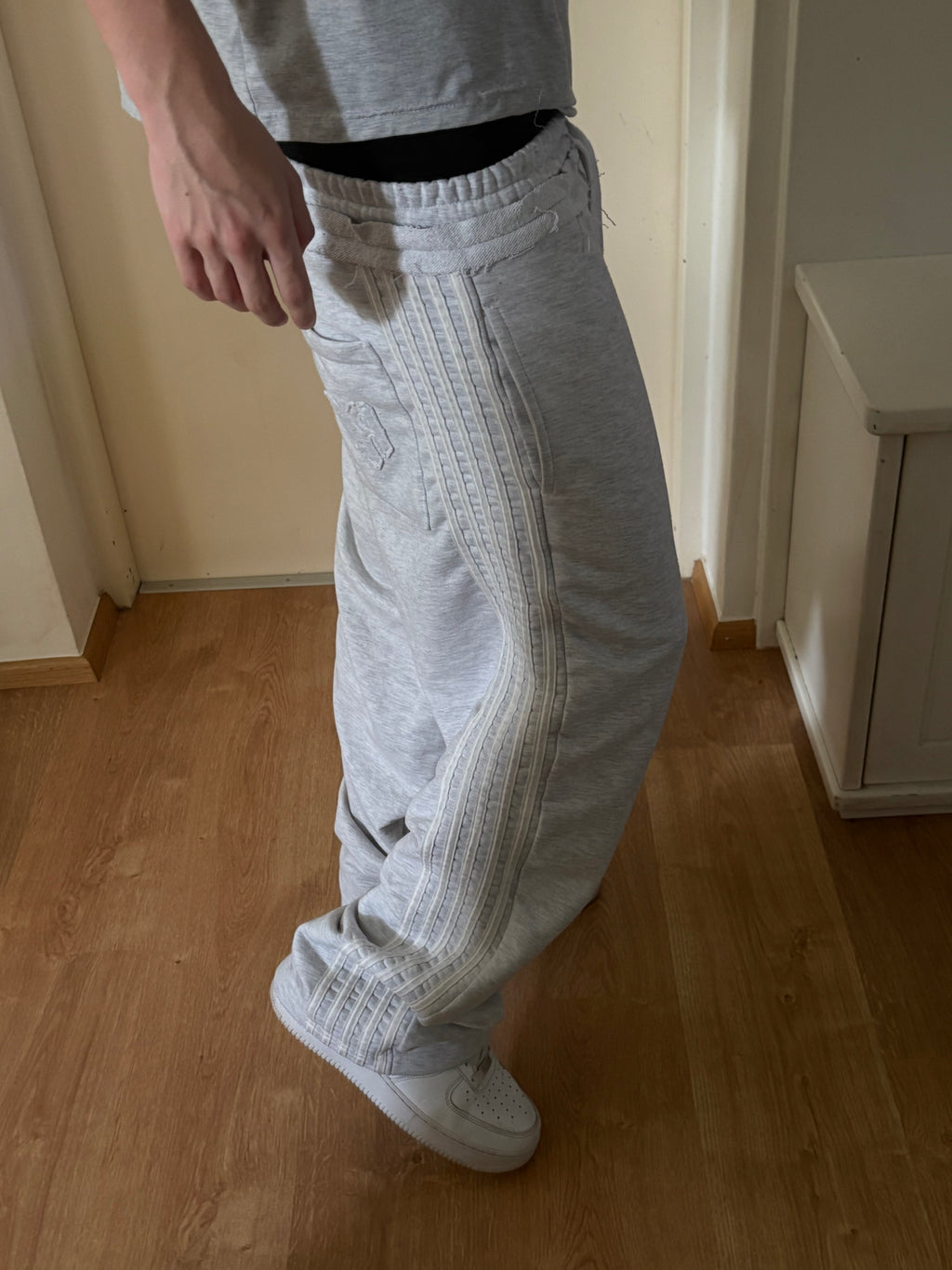 STRIPES SET GREY