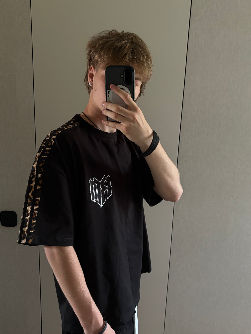GLAMOUR T-SHIRT BLACK