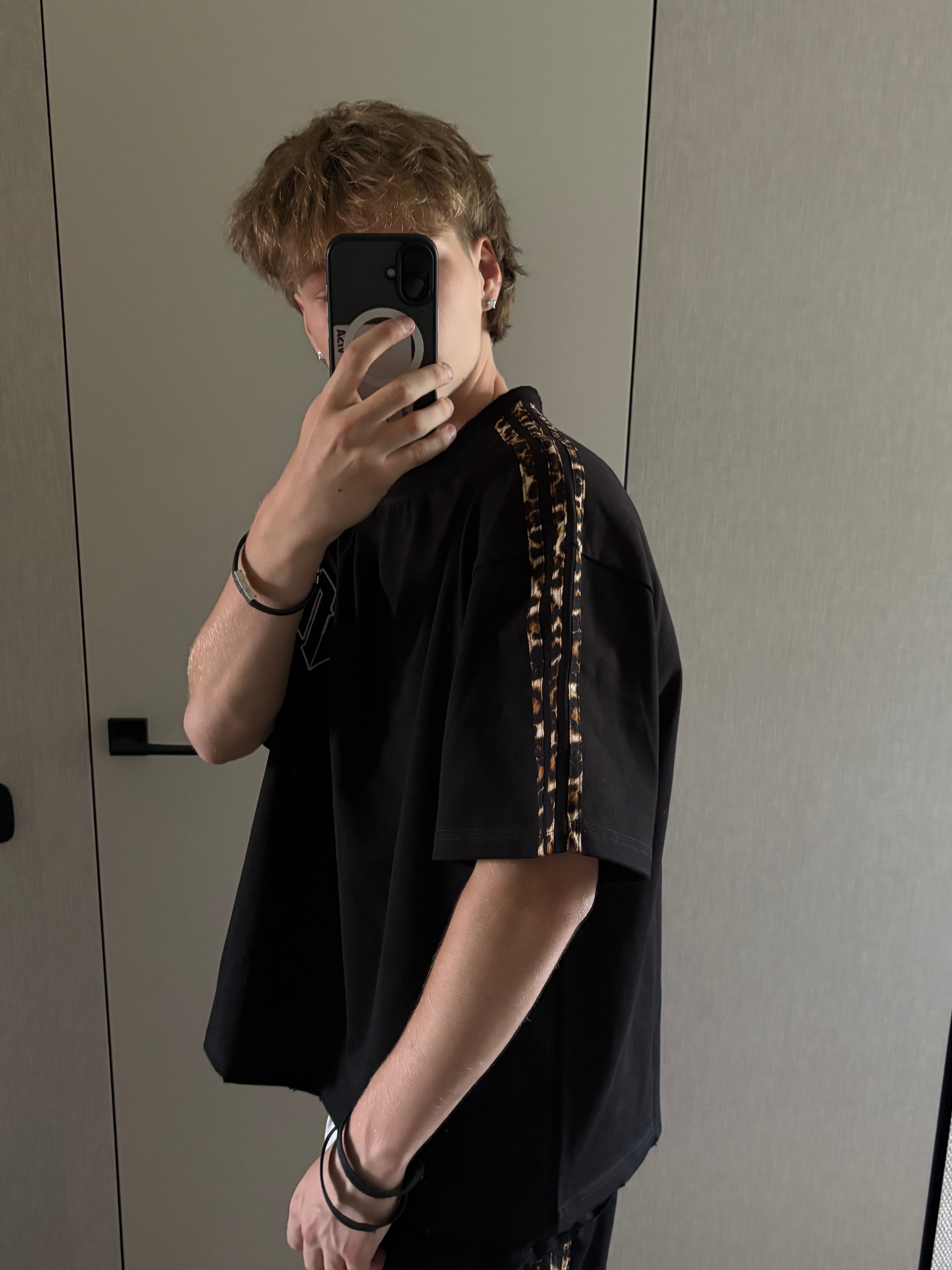 GLAMOUR T-SHIRT BLACK